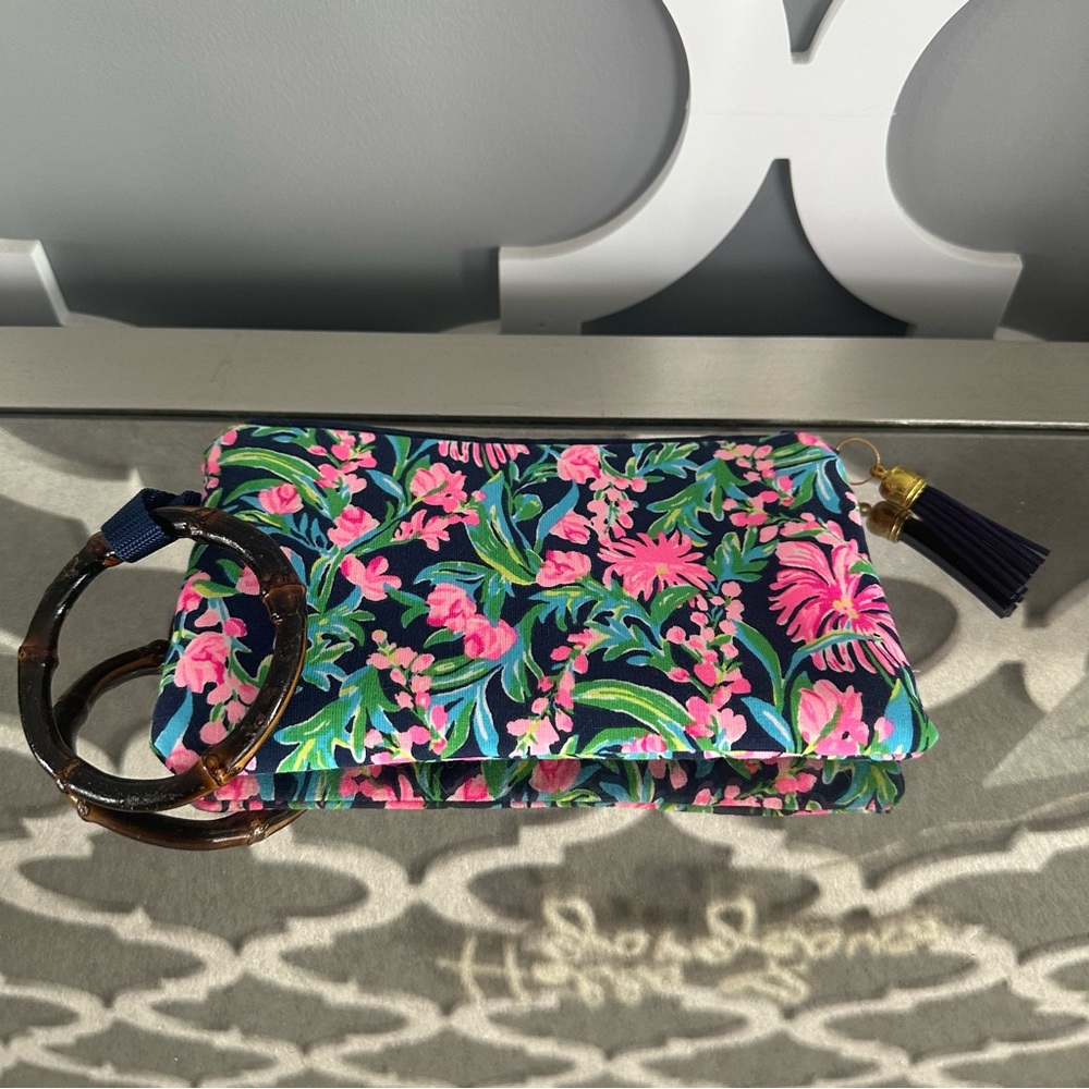 Wristlet - Picture 2 of 9